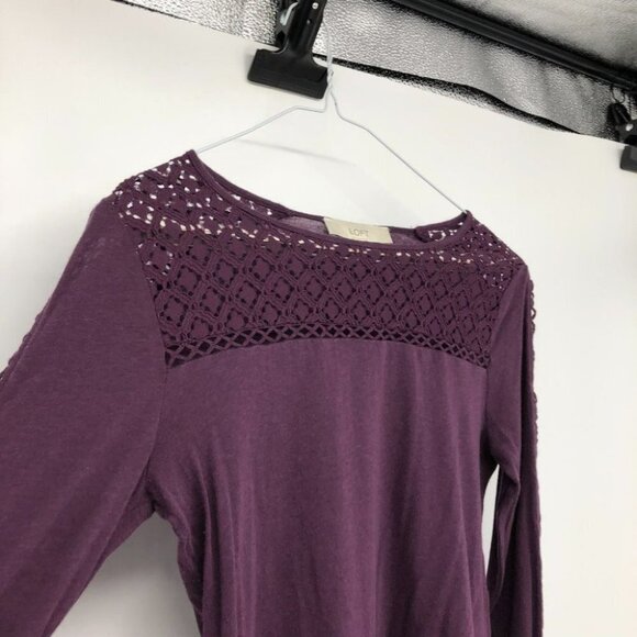 Loft purple long sleeve illusion lace neckline  cutout crochet sleeve t-shirt XS - Picture 6 of 13